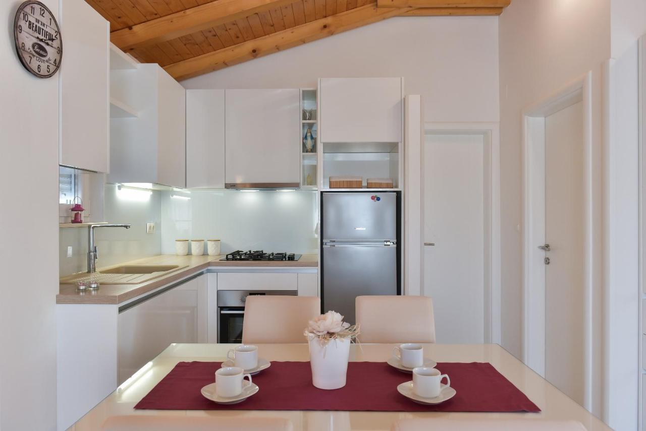 Apartment Irena Posedarje Kültér fotó