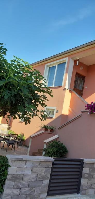 Apartment Irena Posedarje Kültér fotó