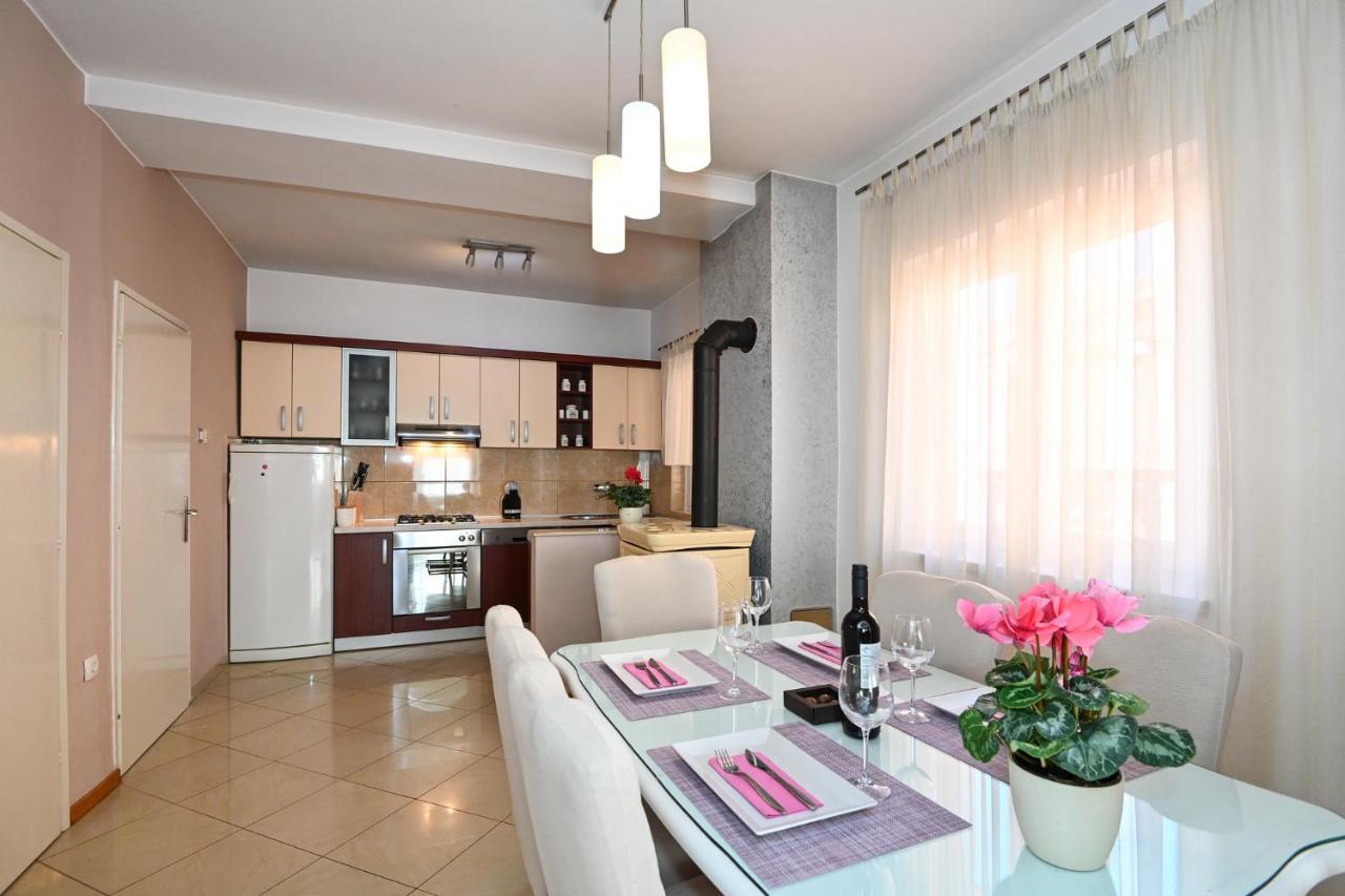 Apartment Irena Posedarje Kültér fotó