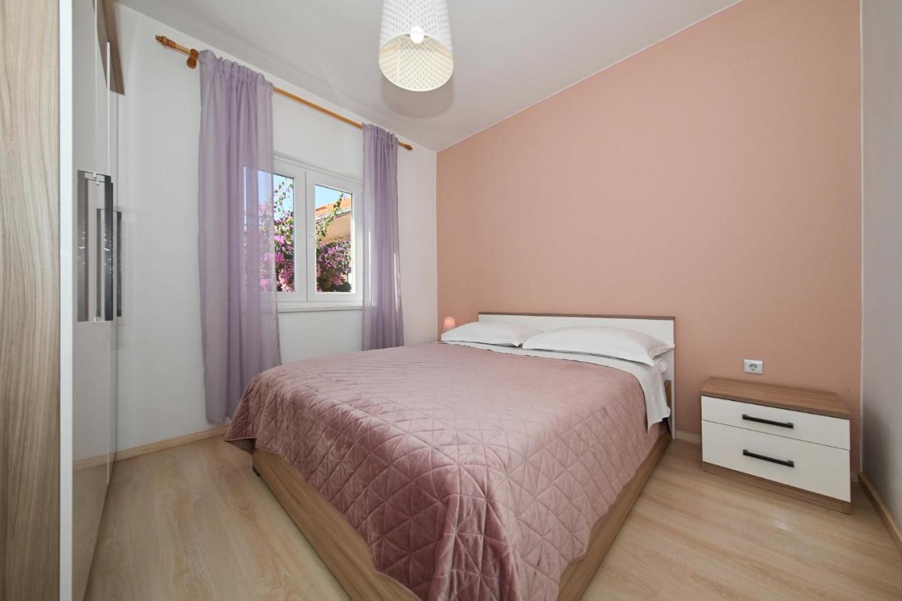 Apartment Irena Posedarje Kültér fotó