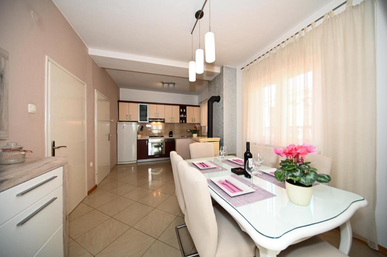 Apartment Irena Posedarje Kültér fotó