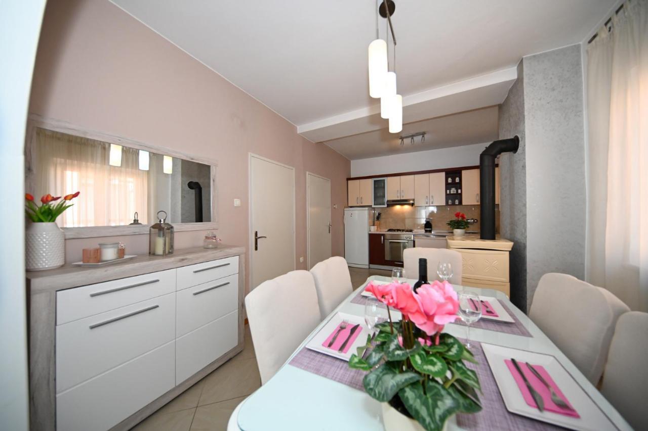 Apartment Irena Posedarje Kültér fotó