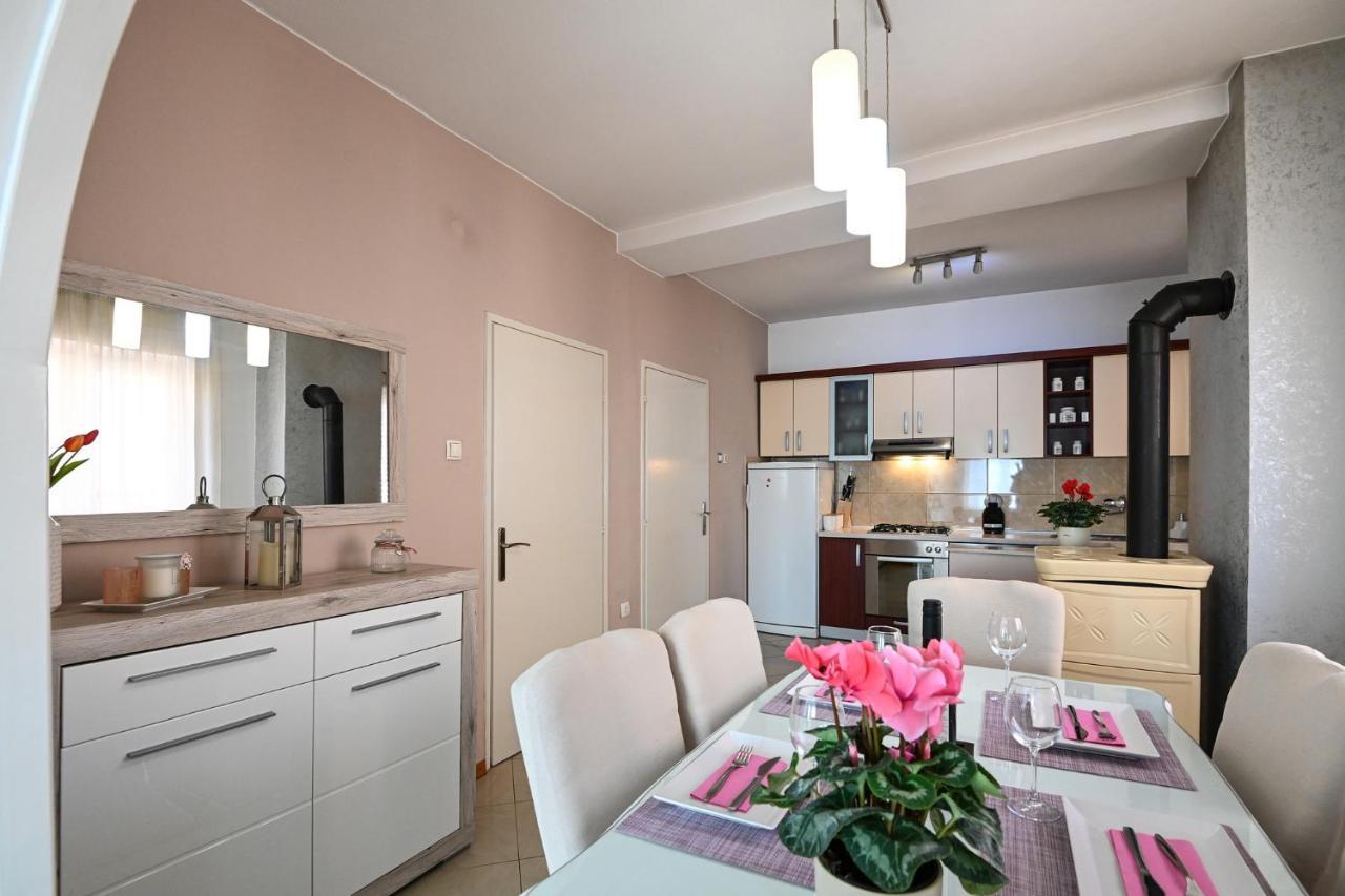 Apartment Irena Posedarje Kültér fotó