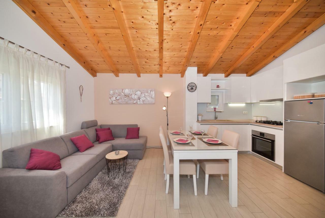 Apartment Irena Posedarje Kültér fotó